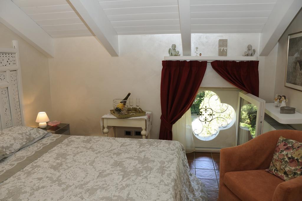 Villa Callas 16 Sirmione Habitación foto