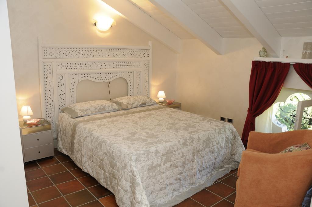Villa Callas 16 Sirmione Habitación foto